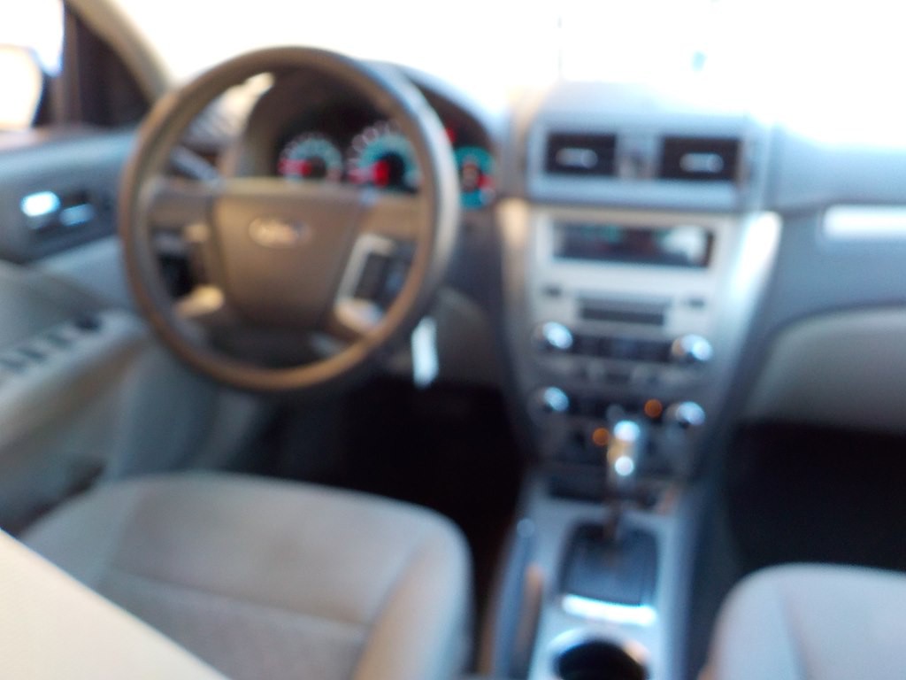 2010 Ford Fusion Image 20