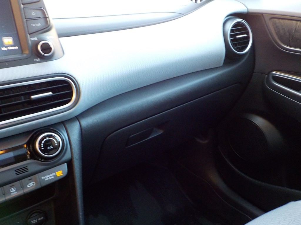 2018 Hyundai Kona Image 18