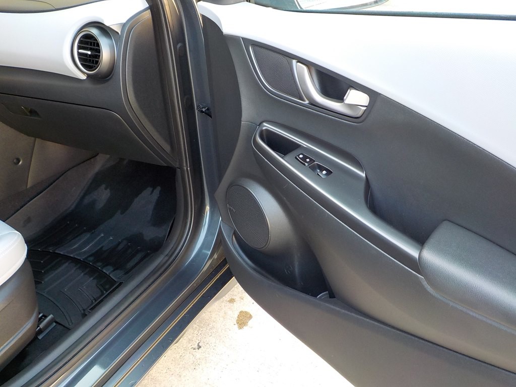 2018 Hyundai Kona Image 30