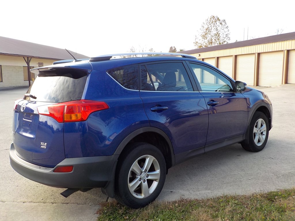 2014 Toyota Rav4 Image 5