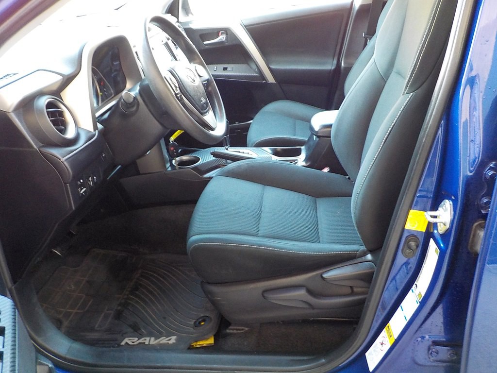 2014 Toyota Rav4 Image 9