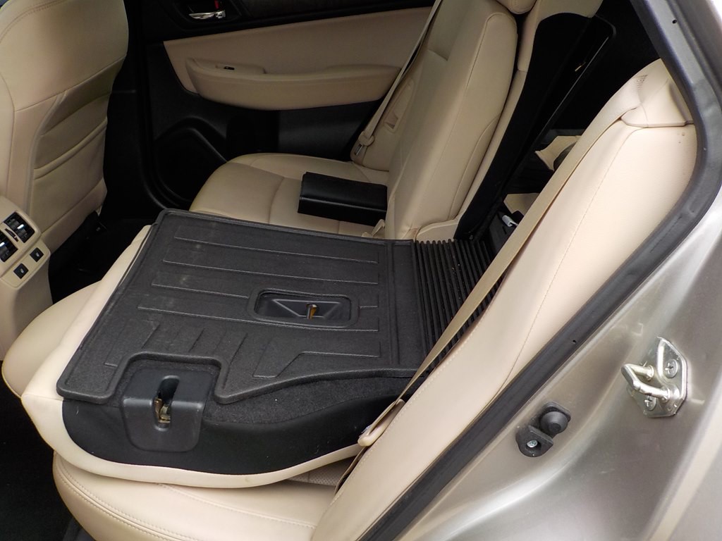 2015 Subaru Outback Image 27