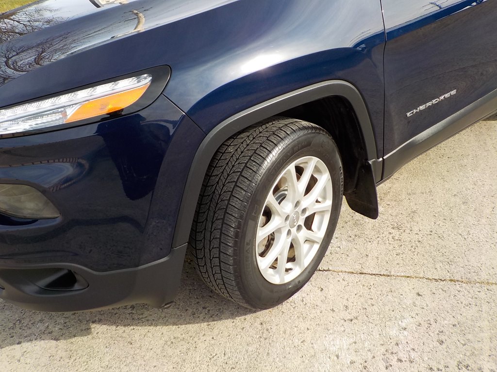 2015 Jeep Cherokee Image 2