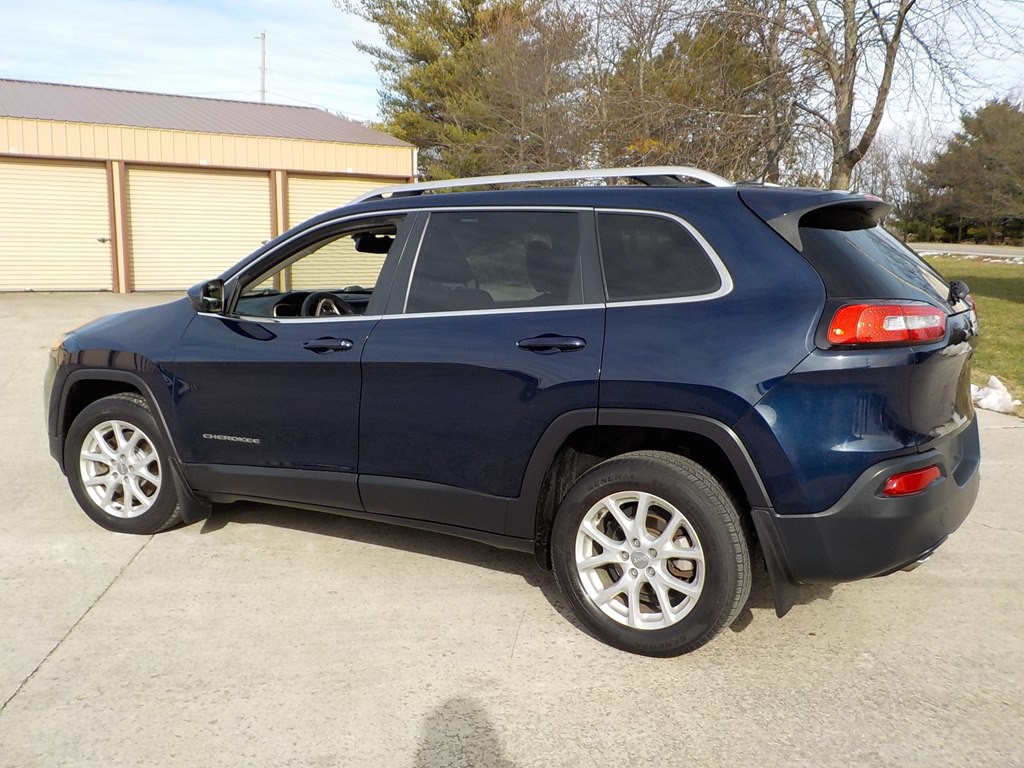 2015 Jeep Cherokee Image 8