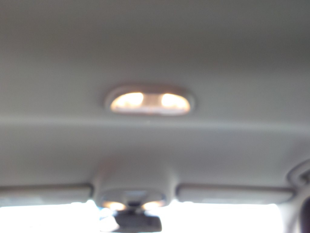 2015 Jeep Cherokee Image 21