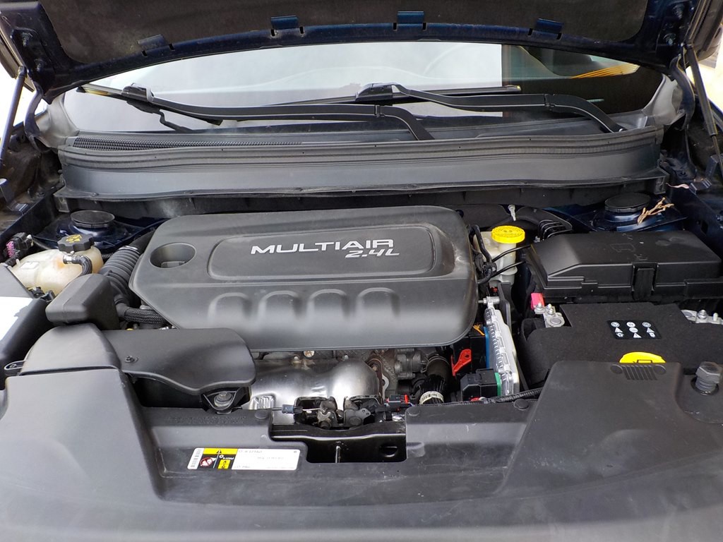 2015 Jeep Cherokee Image 29