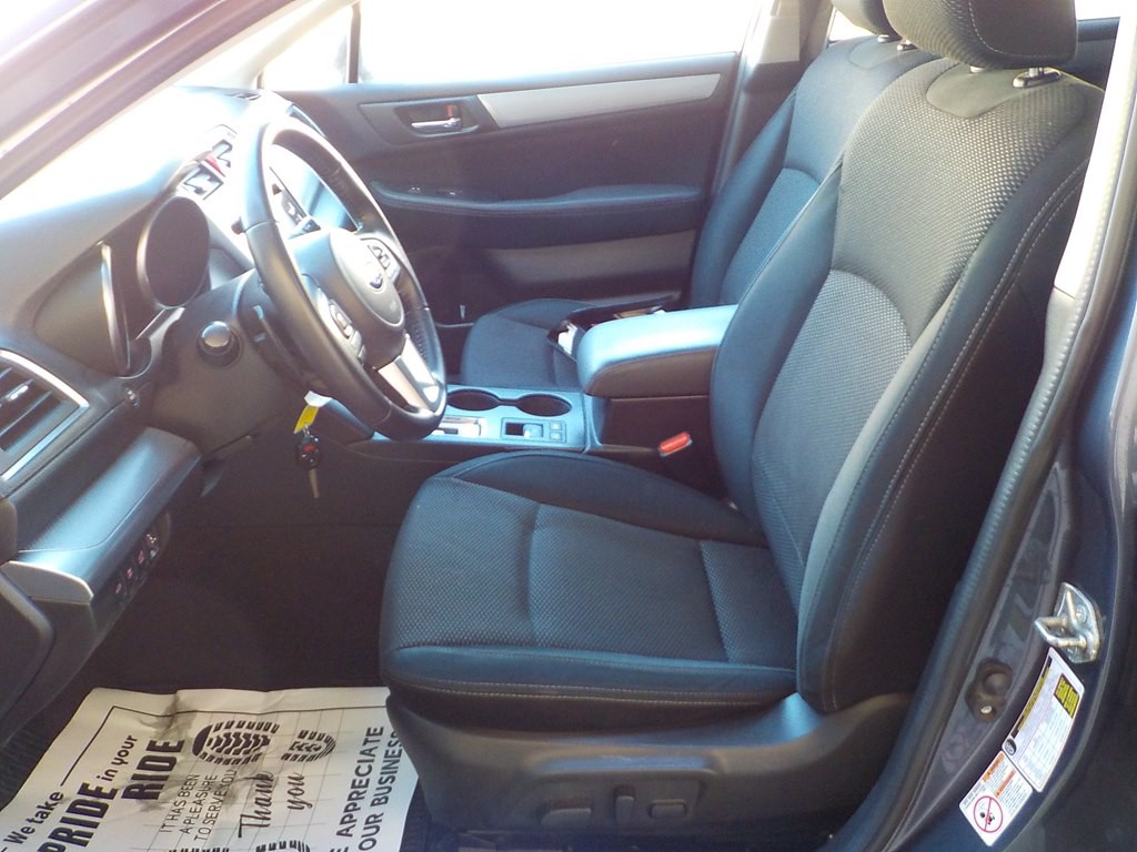 2016 Subaru Outback Image 8