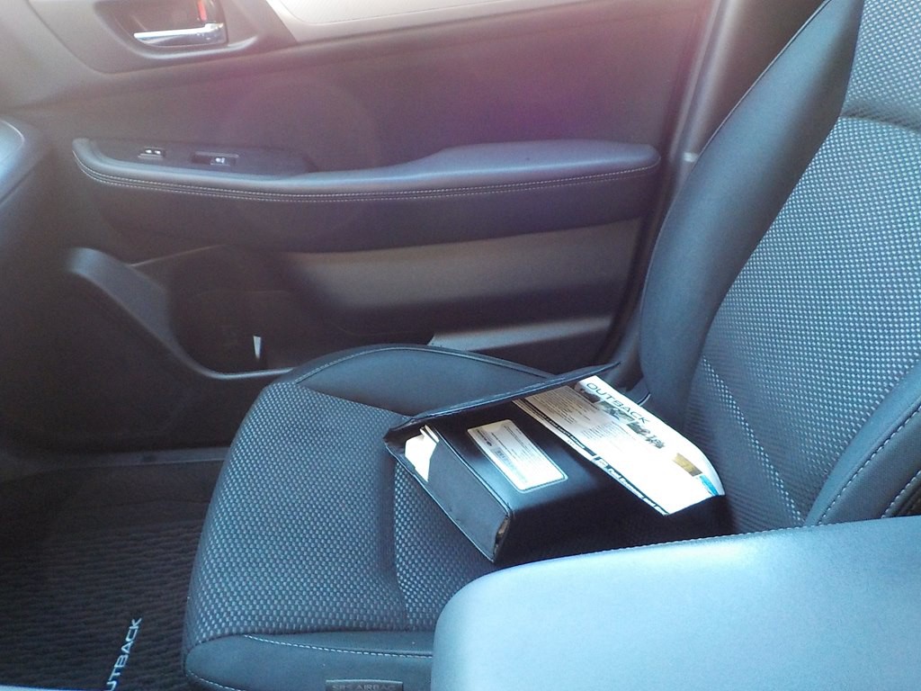 2016 Subaru Outback Image 17