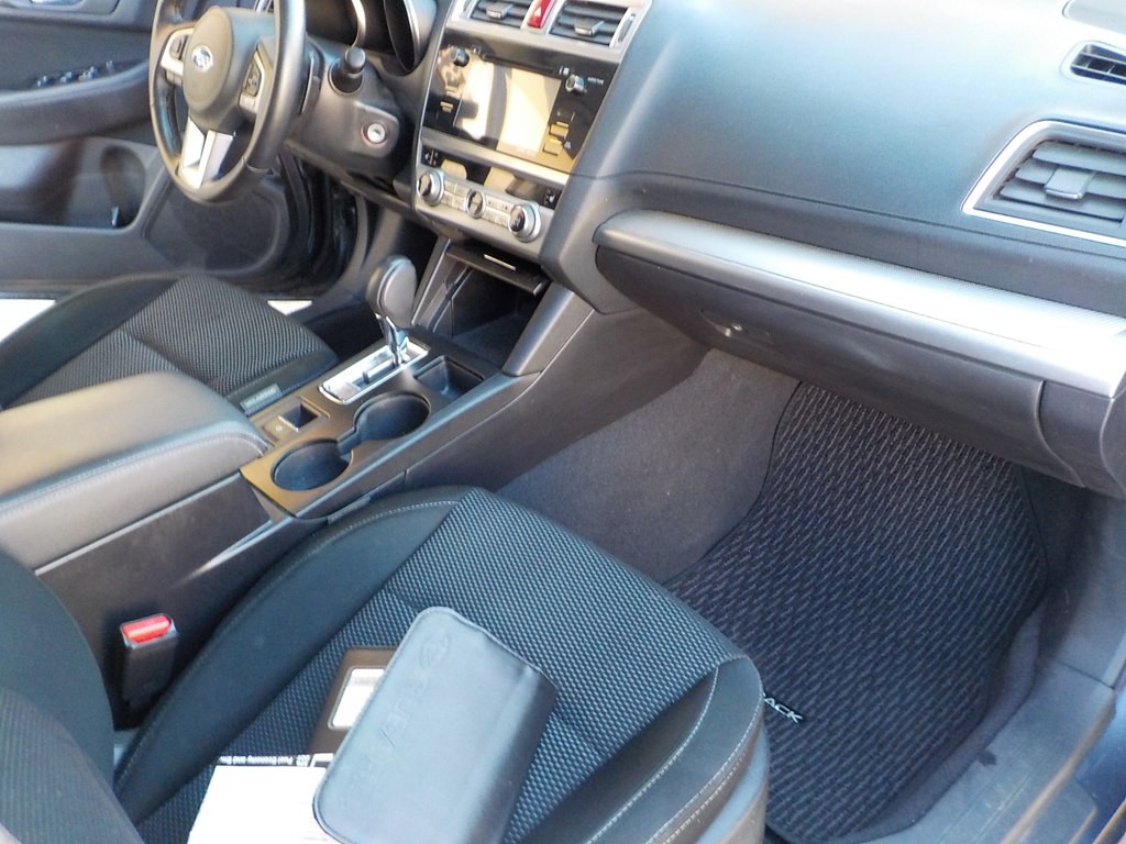 2016 Subaru Outback Image 28