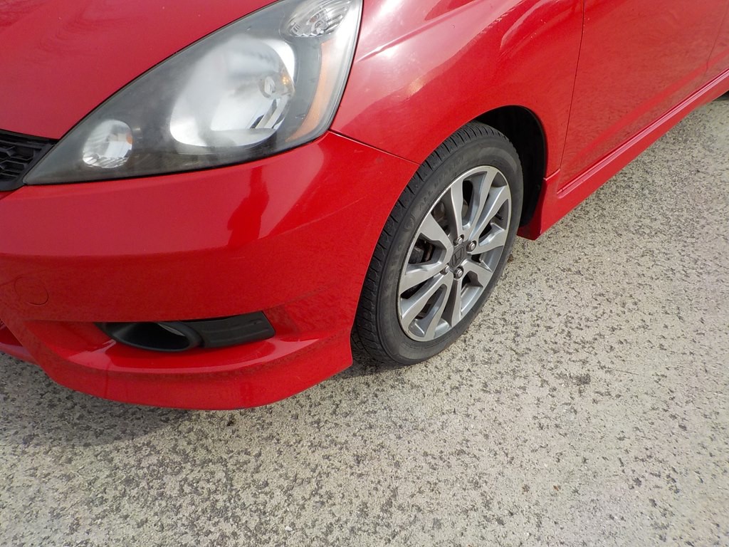 2013 Honda Fit Image 2