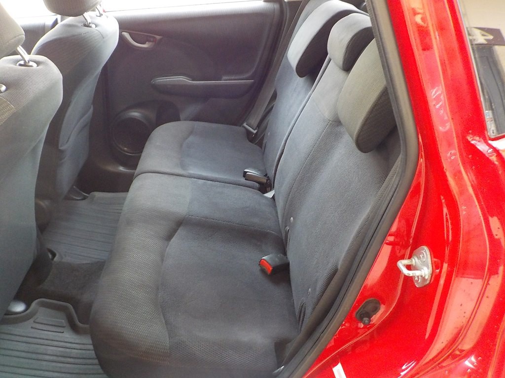 2013 Honda Fit Image 20