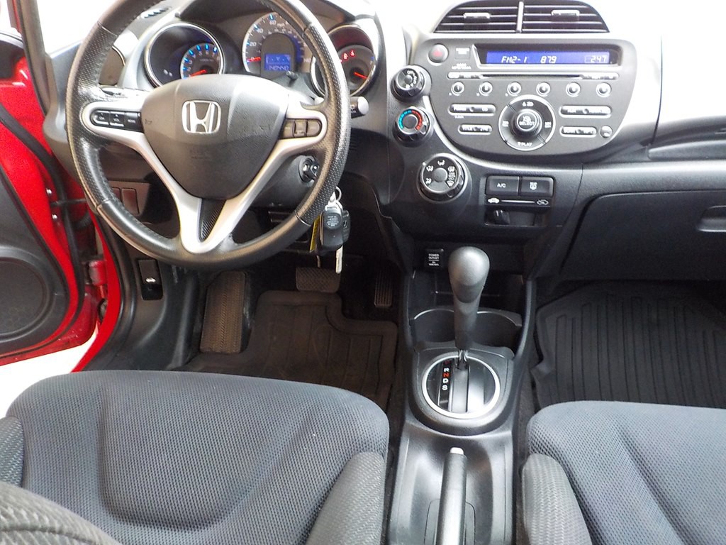 2013 Honda Fit Image 21