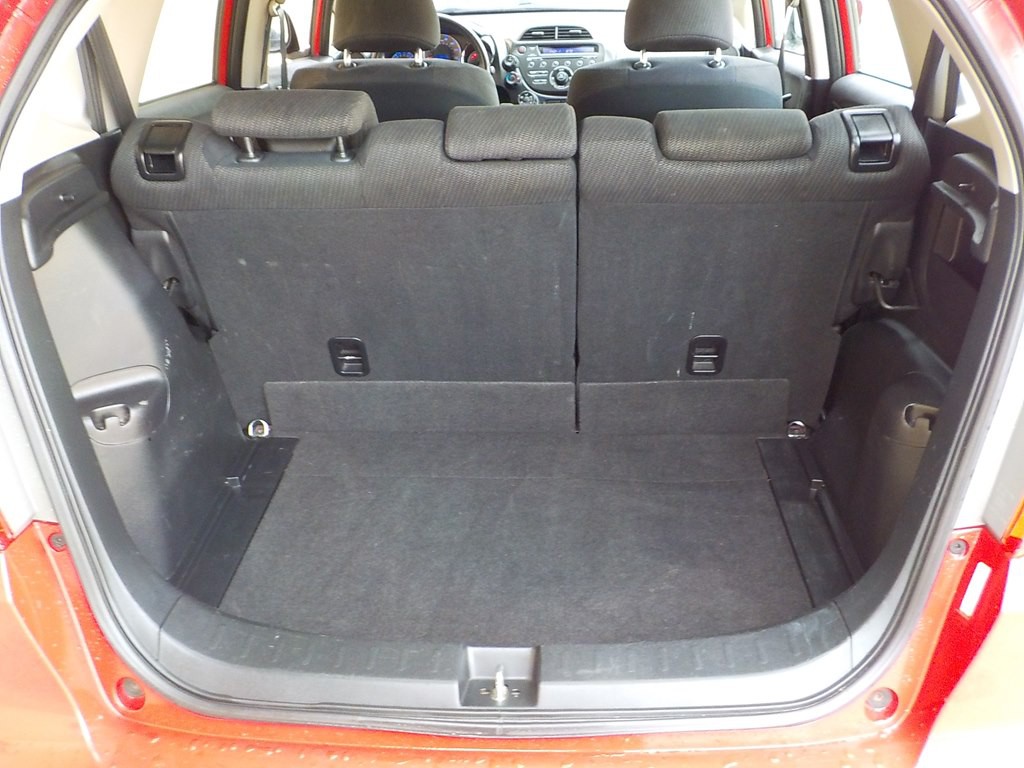 2013 Honda Fit Image 23