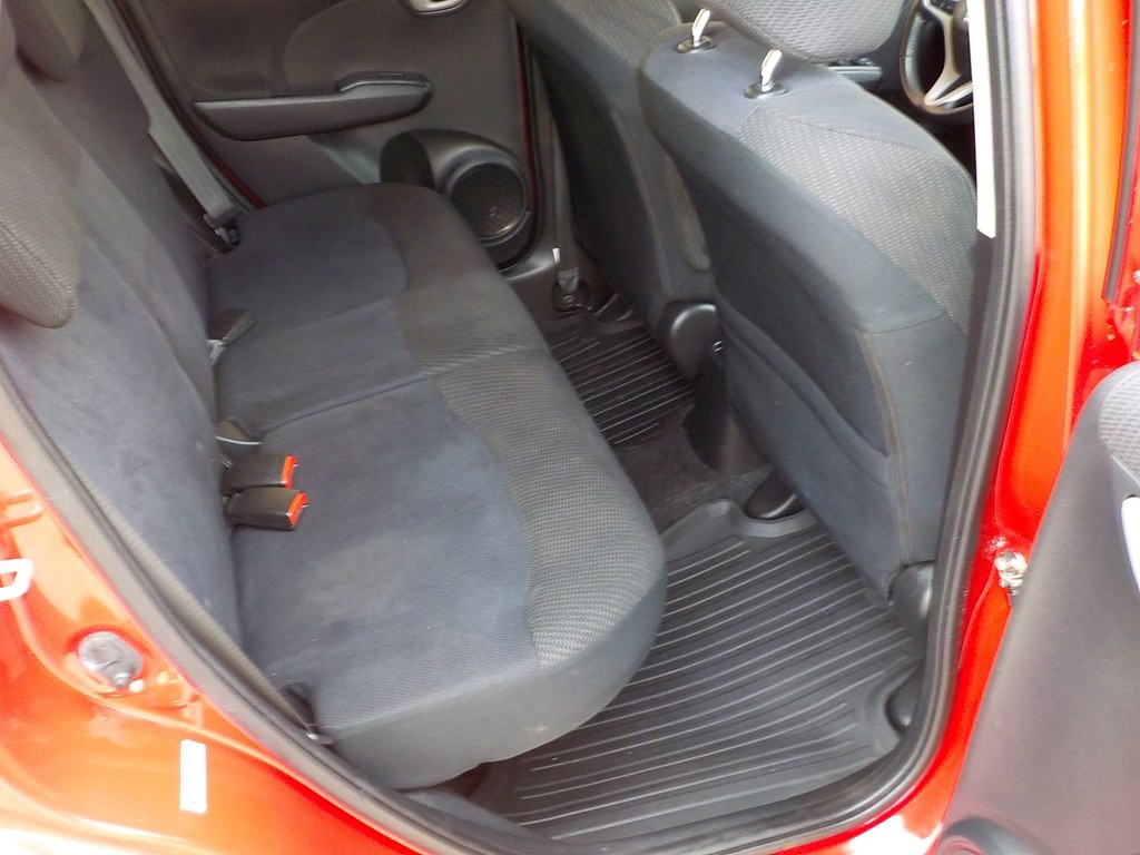 2013 Honda Fit Image 26