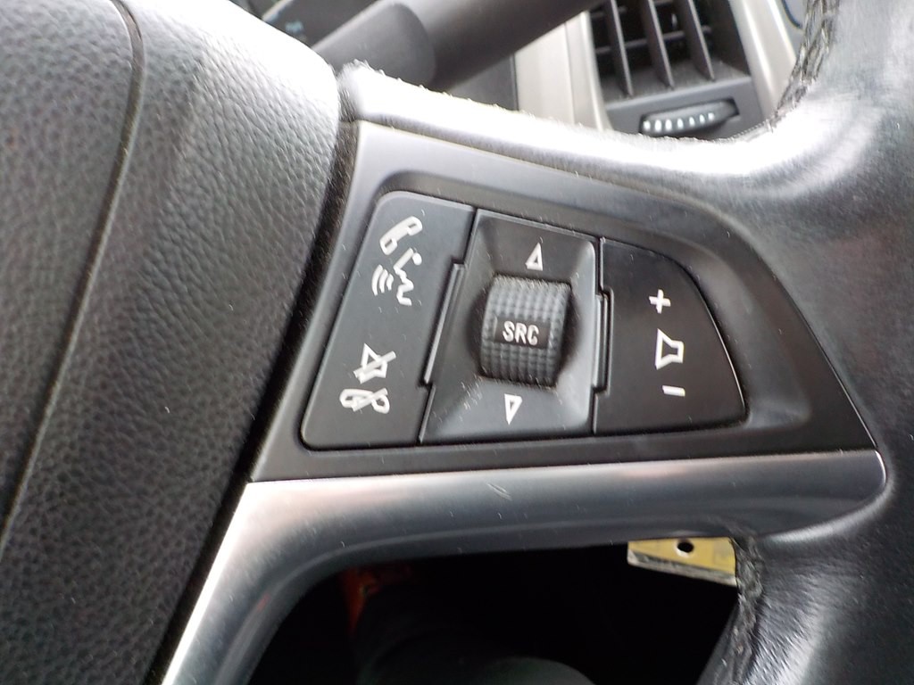 2015 Buick Verano Image 16