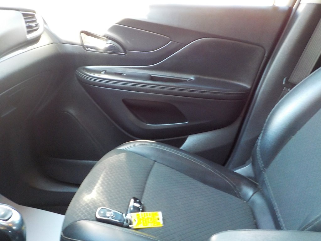 2019 Buick Enclave Image 16