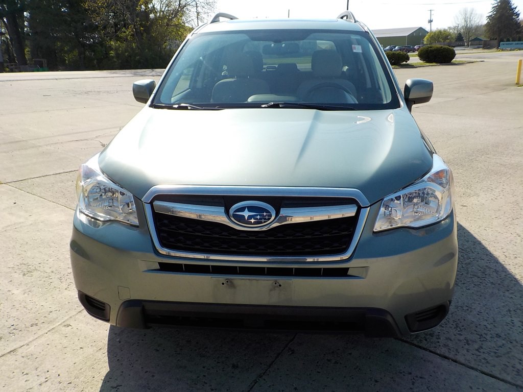 2015 Subaru Forester Image 2