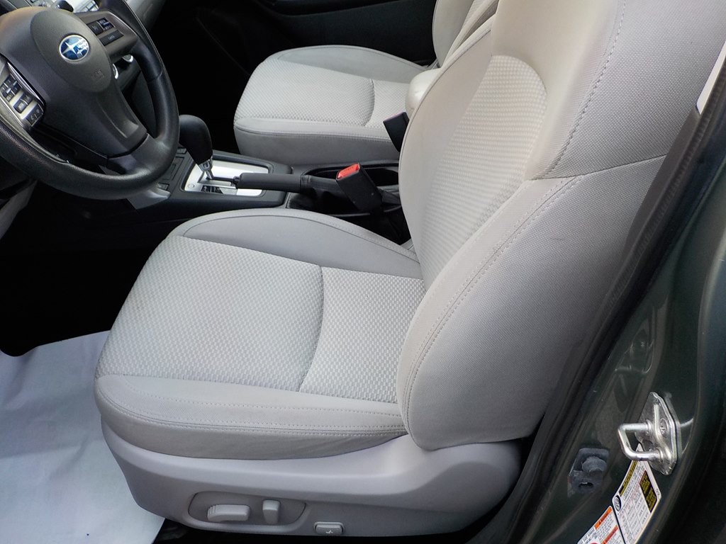 2015 Subaru Forester Image 8