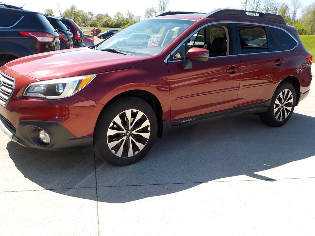 2016 Subaru Outback Image 2