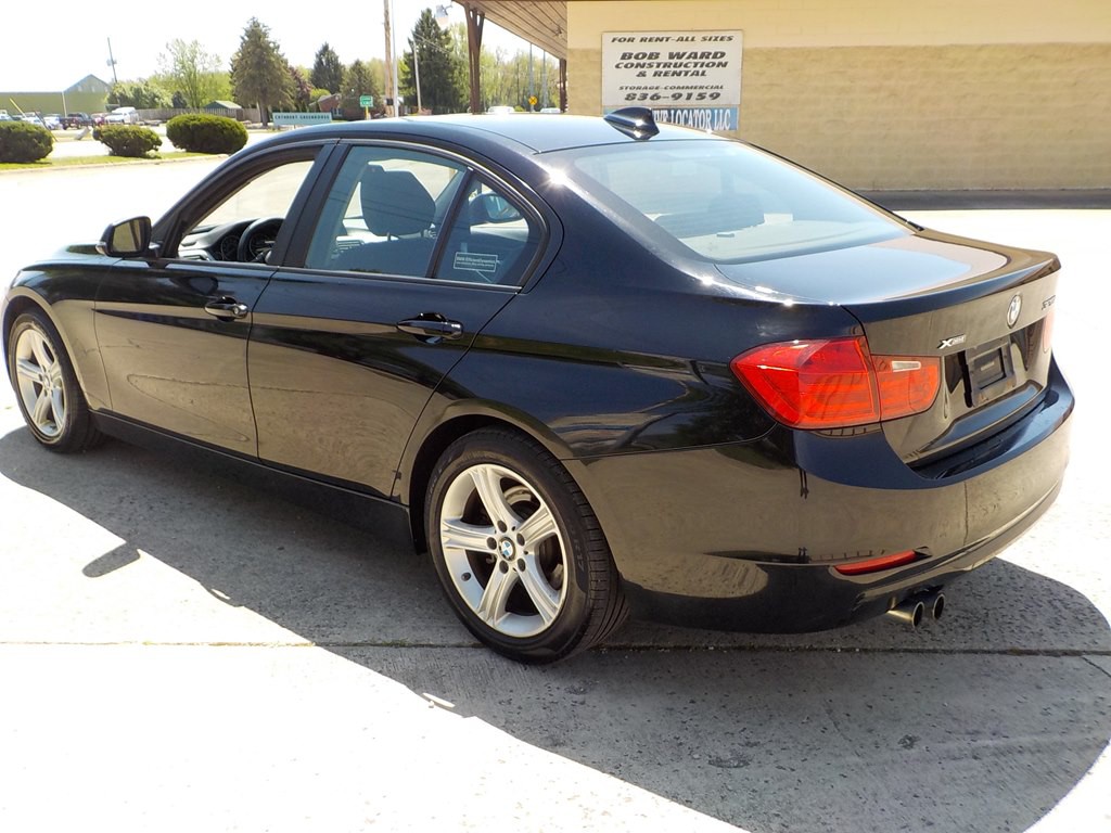 2013 BMW 3 Series Image 6