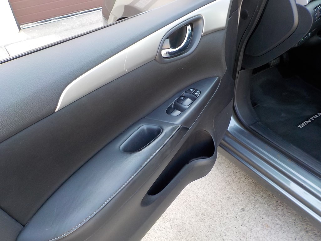 2018 Nissan Sentra Image 8