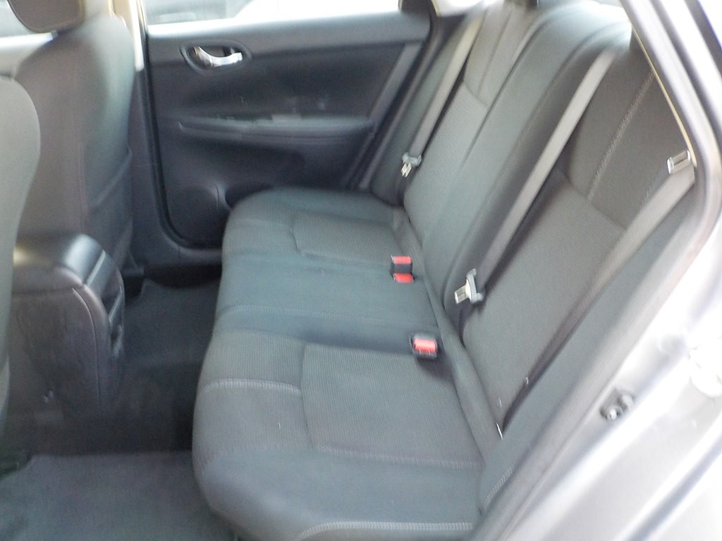 2018 Nissan Sentra Image 17