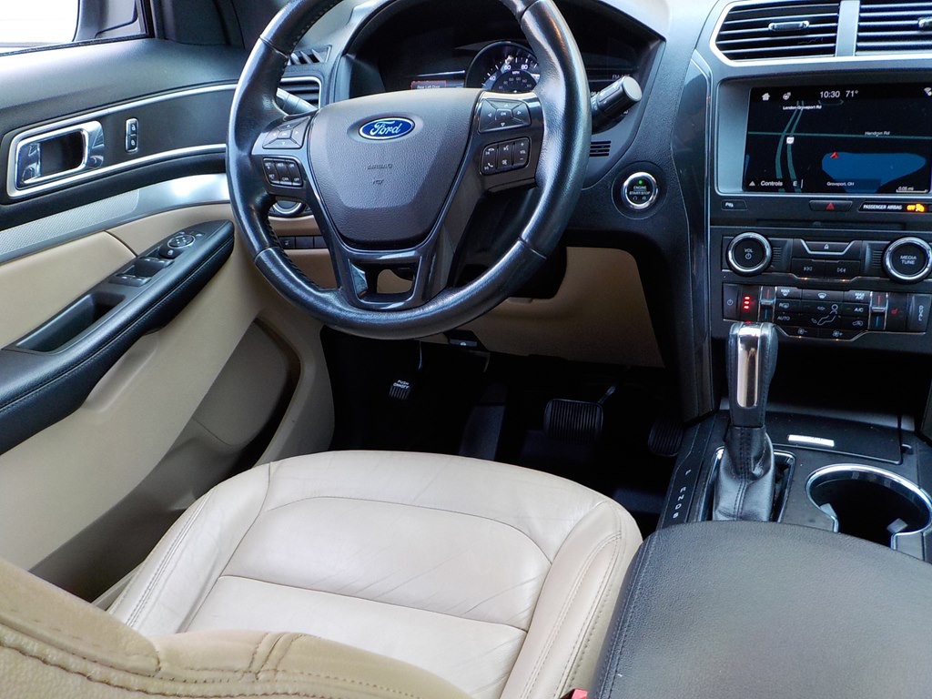 2017 Ford Explorer Image 24