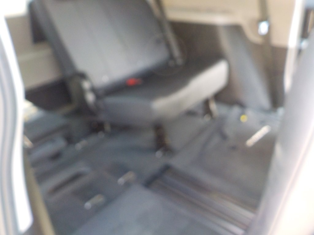 2015 Toyota Sienna Image 21