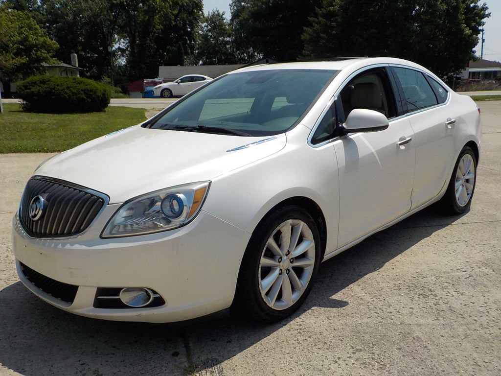 2013 Buick Verano Image 1