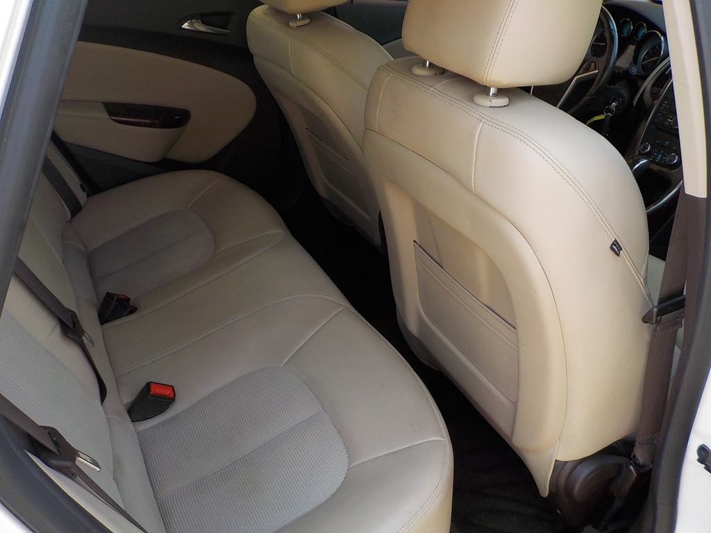 2013 Buick Verano Image 24