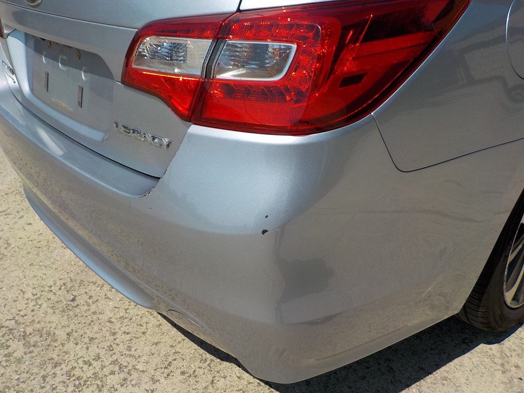 2015 Subaru Legacy Image 7