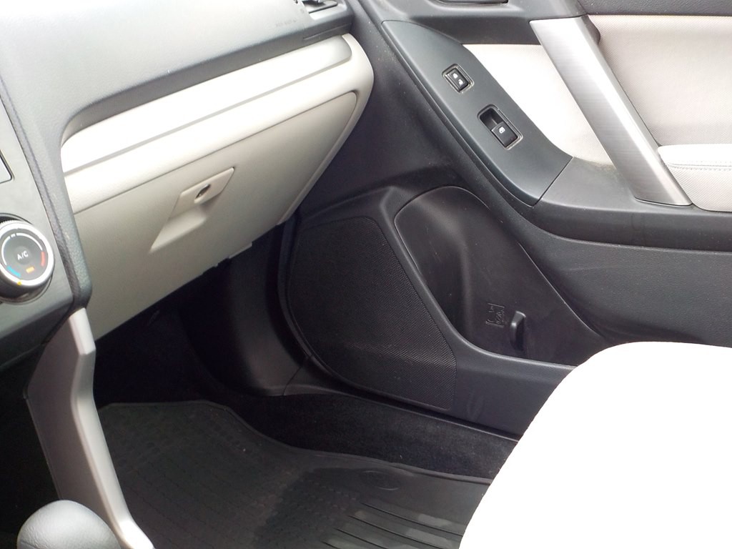 2015 Subaru Forester Image 17