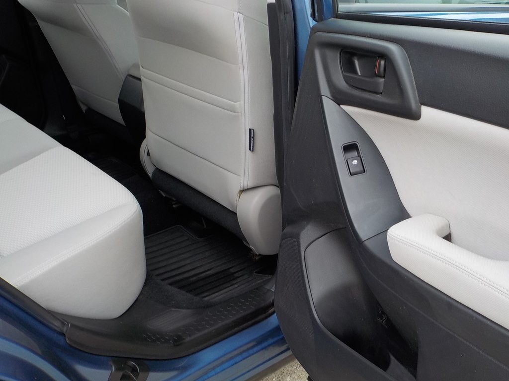 2015 Subaru Forester Image 24