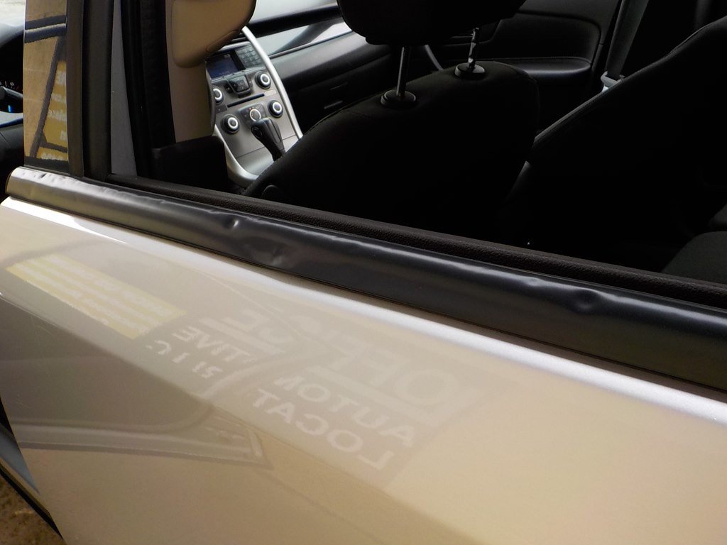 2014 Ford Edge Image 9