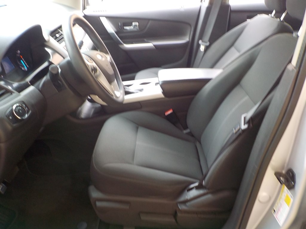 2014 Ford Edge Image 11