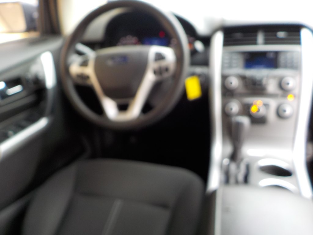 2014 Ford Edge Image 19