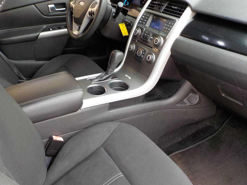 2014 Ford Edge Image 27