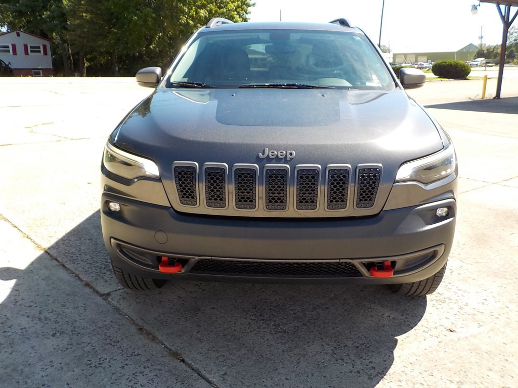 2019 Jeep Cherokee Image 2