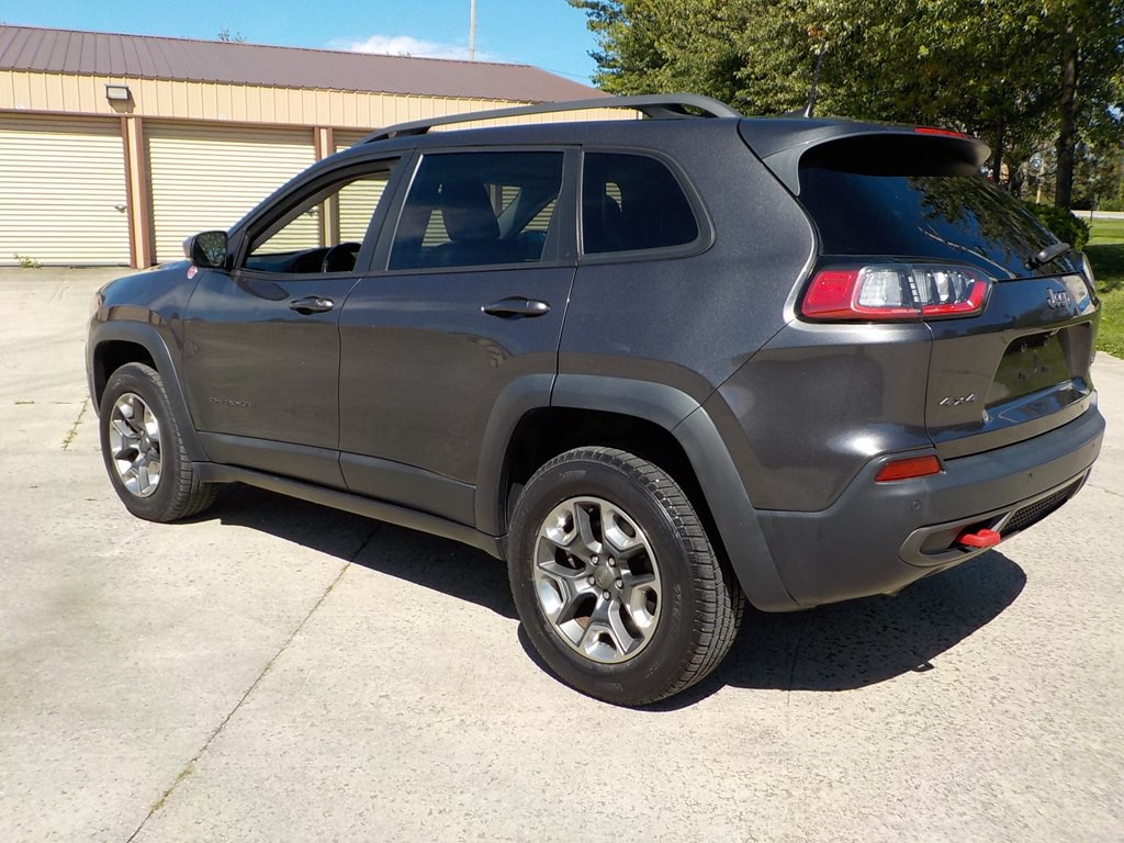 2019 Jeep Cherokee Image 8