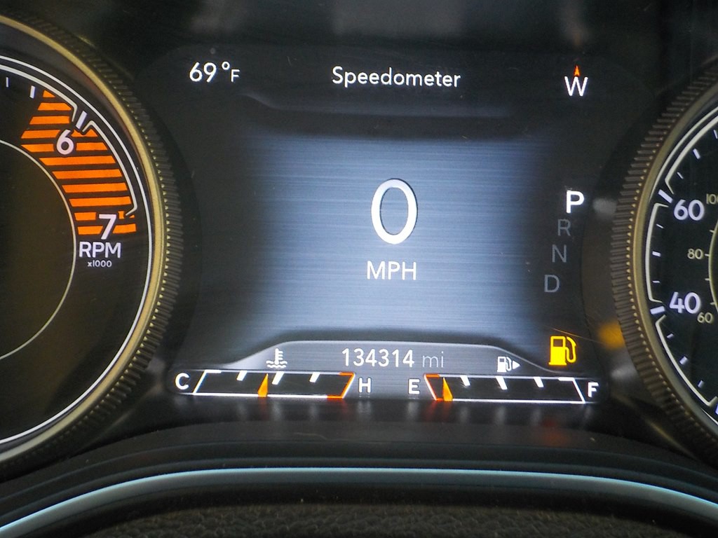2019 Jeep Cherokee Image 12