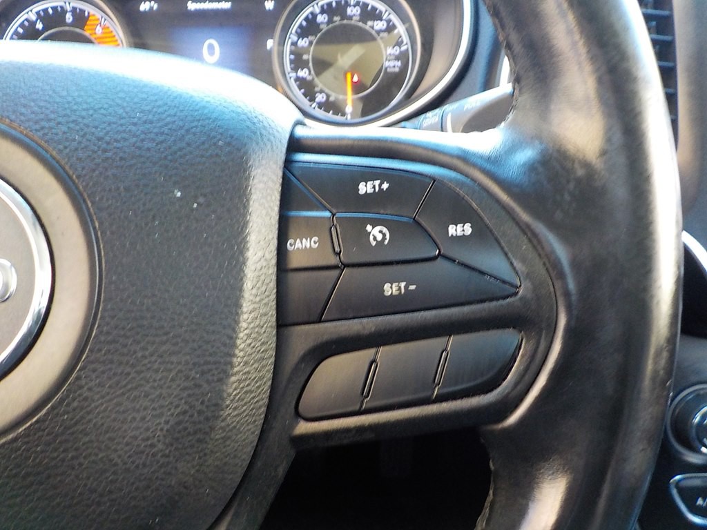 2019 Jeep Cherokee Image 14