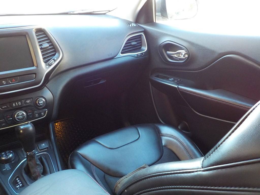 2019 Jeep Cherokee Image 21