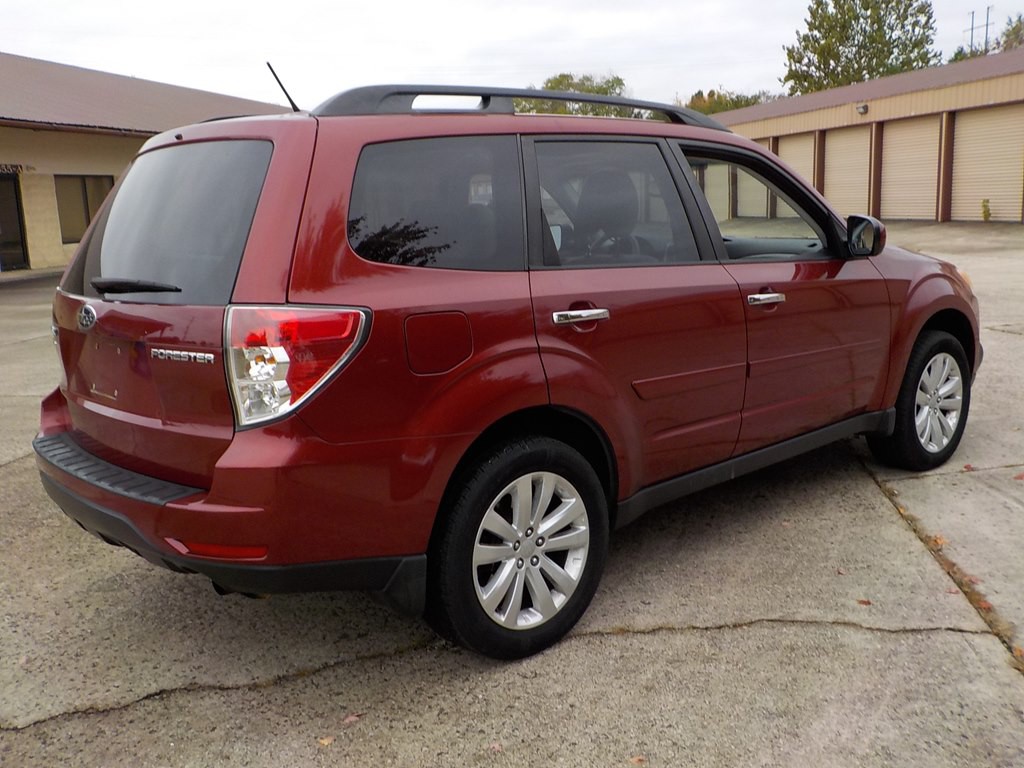 2012 Subaru Forester Image 6