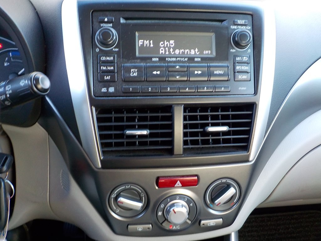 2012 Subaru Forester Image 9