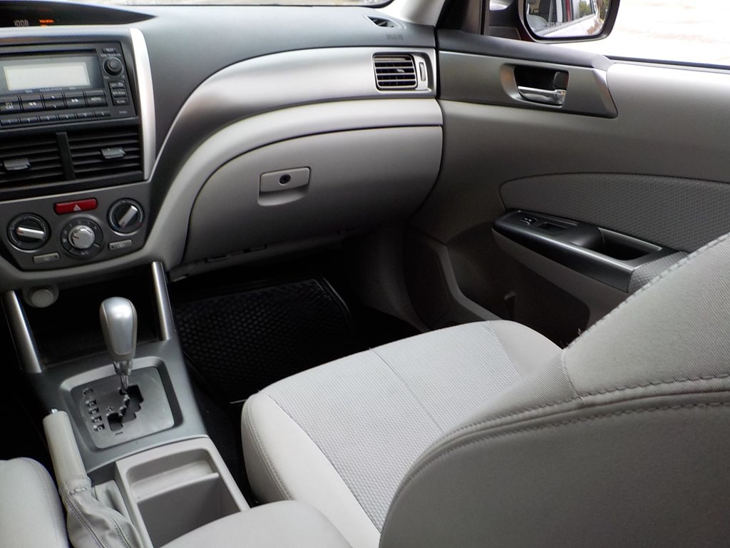 2012 Subaru Forester Image 27