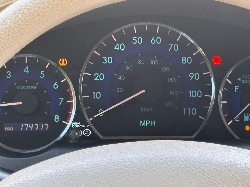 2008 Toyota Sienna Image 17