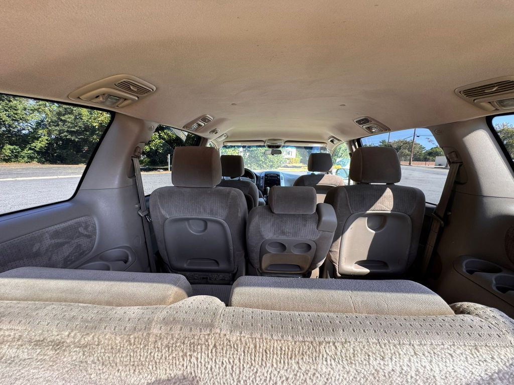 2008 Toyota Sienna Image 19