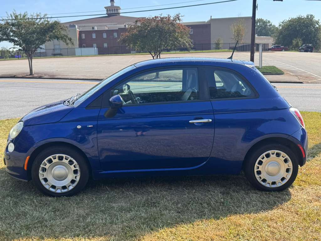 2012 FIAT 500 Image 6