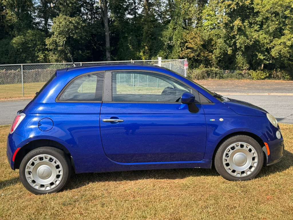 2012 FIAT 500 Image 7