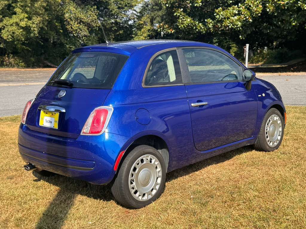 2012 FIAT 500 Image 10